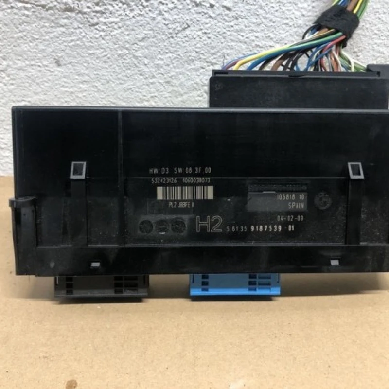 Modul confort bmw / BMW Seria 1 E87 2008 / Audio si electronice