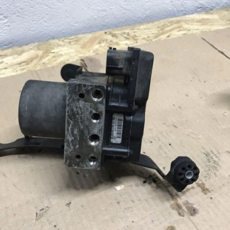 Pompa ABS ESP / BMW Seria 5 E60 2006 / Frane