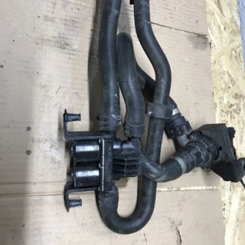 Incalzitor apa Bmw E60 525 diesel BMW 