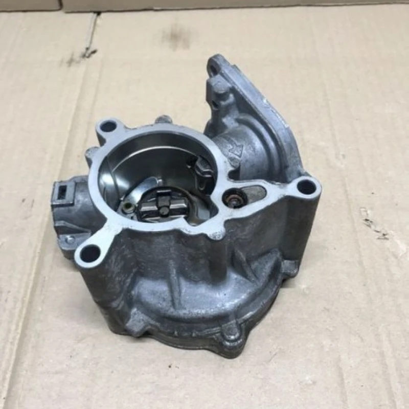 Pompa vacuum / Skoda Octavia 2 1Z 2010 / Motor, racire si evacuare