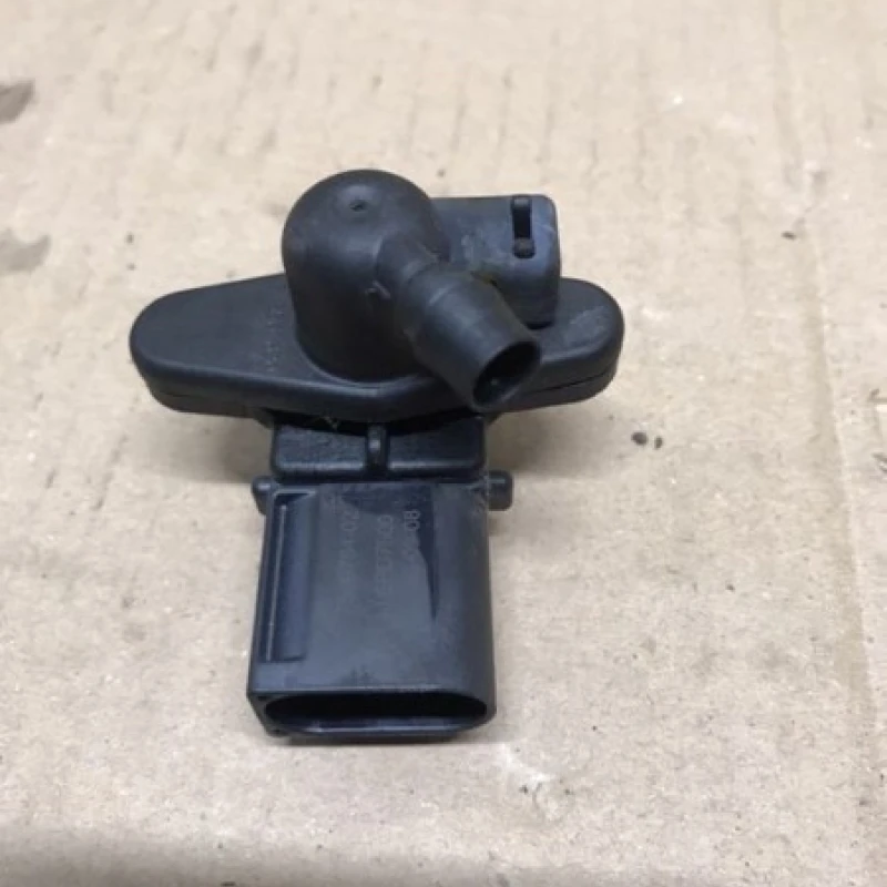 Senzor presiune / BMW X1 E84 2010 / Audio si electronice