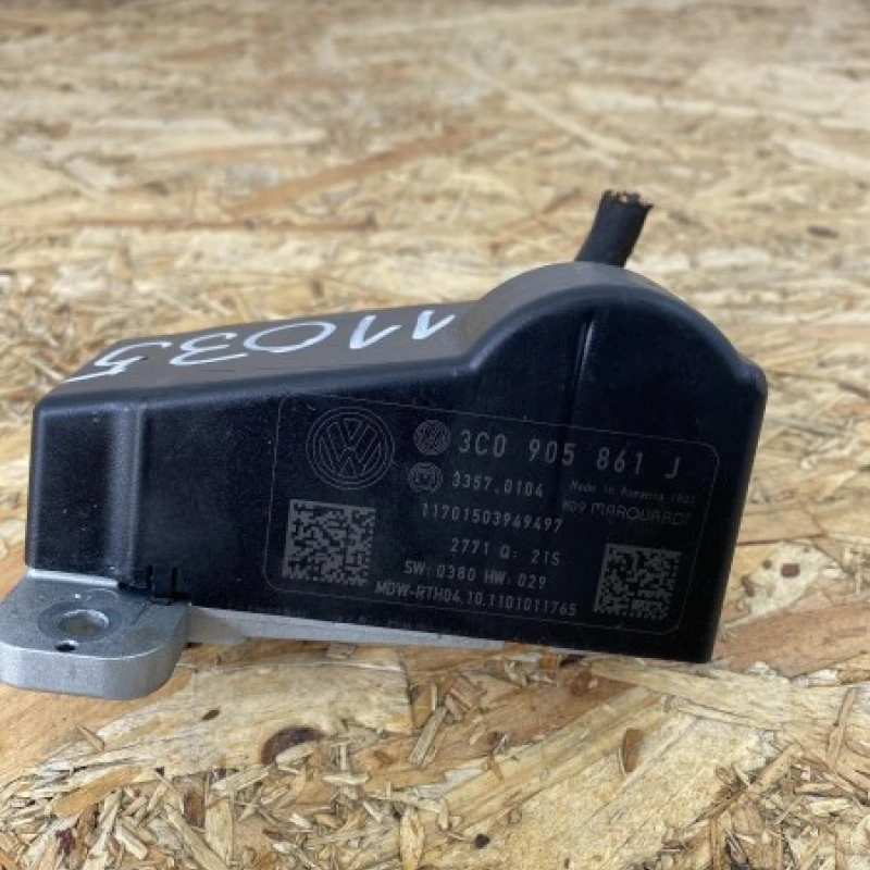 Blocator ax volan / Volkswagen Passat B7 2012 / Directie si suspensie