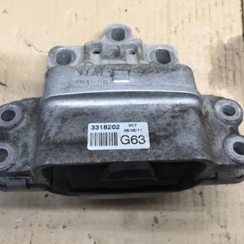Tampon cutie de viteza / Volkswagen Passat B7 2012 / Motor, racire si evacuare