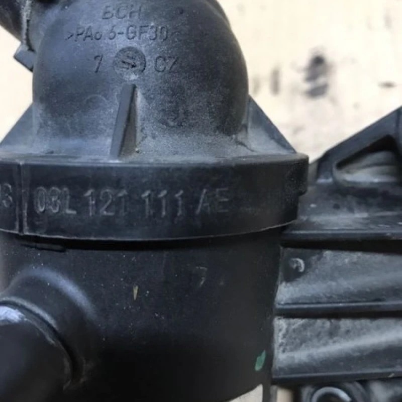 Termostat / Volkswagen Passat B7 2012 / Motor, racire si evacuare
