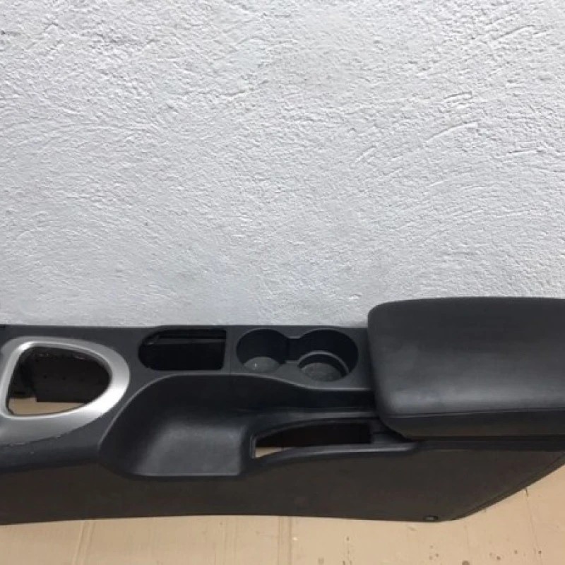 Cotiera fata / Nissan Qashqai J10 2010 / Caroserie, oglinzi si faruri