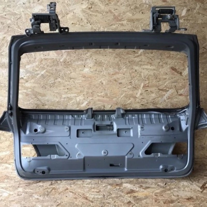 Haion / BMW Seria 5 E60 2006 / Caroserie, oglinzi si faruri