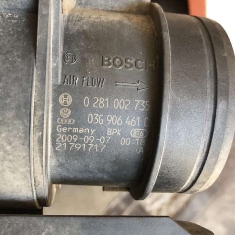 Debitmetru aer / Audi A4 B8 2010 / Audio si electronice