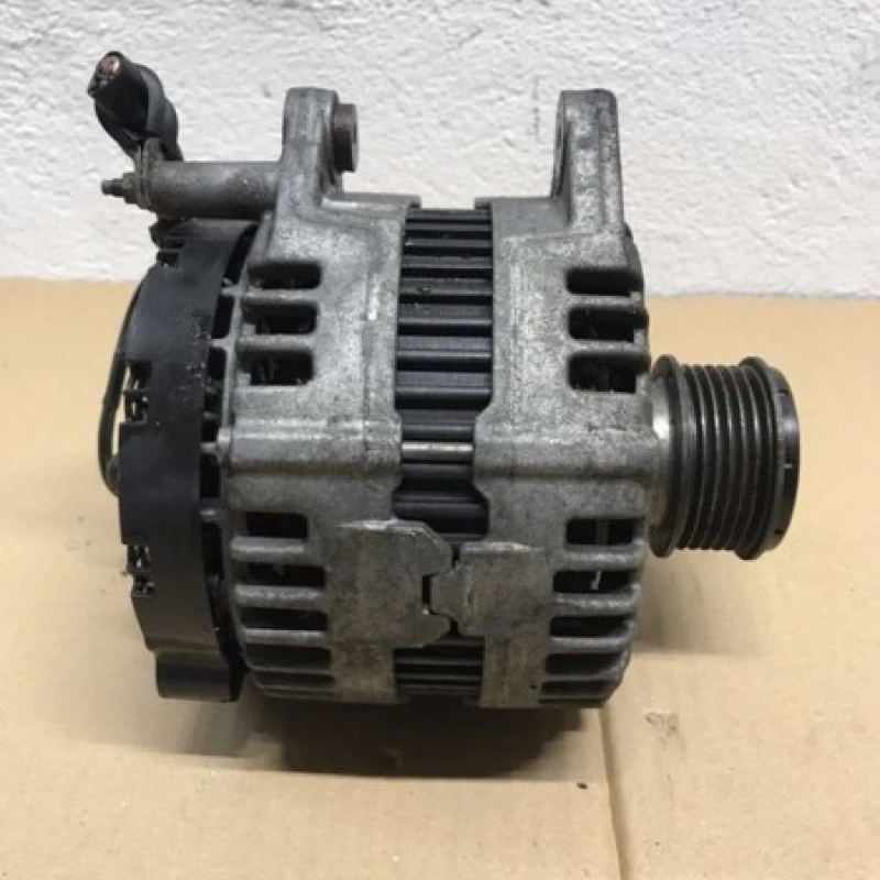 Alternator vw / Volkswagen Passat B6 2009 / Audio si electronice