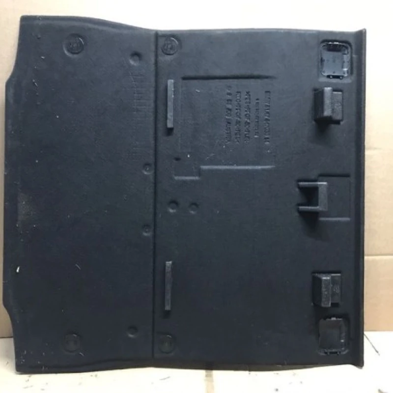 Mocheta portbagaj Bmw seria 1 E87 originala / BMW   2008 / Interior