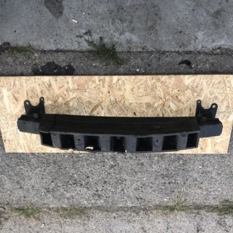 Intaritura bara fata Skoda 