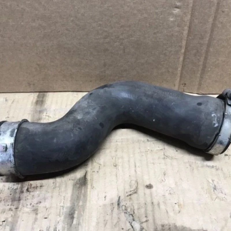 Furtun intercooler / Volkswagen Passat B7 2012 / Motor, racire si evacuare