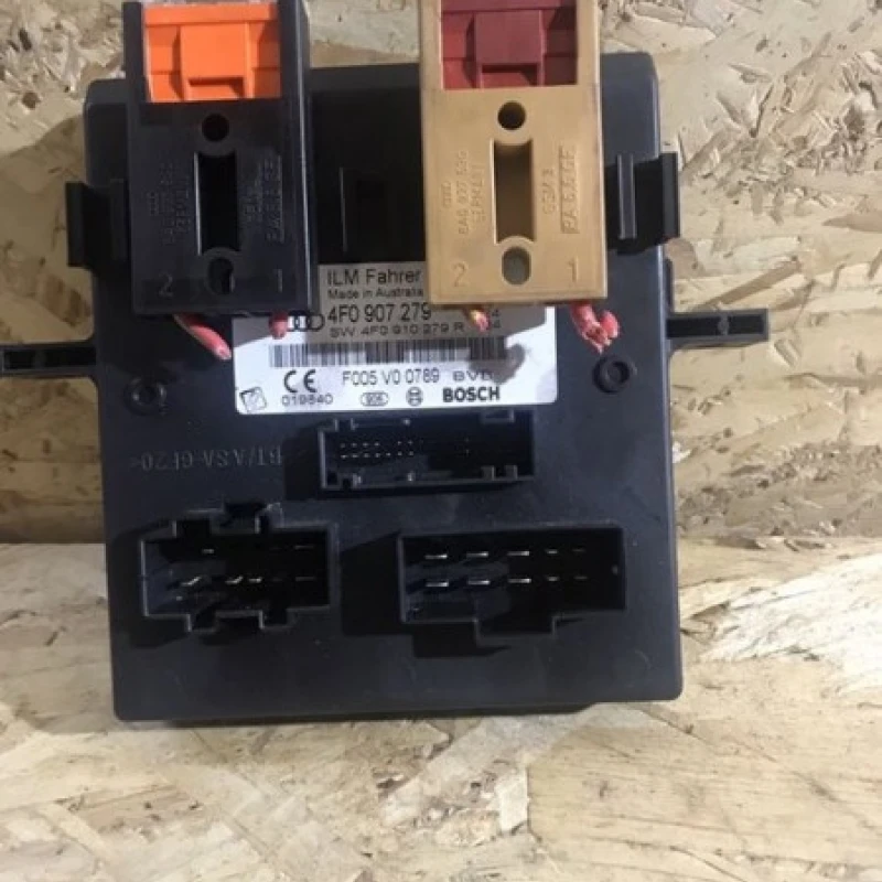 Modul confort / Audi A6 C6 2010 / Audio si electronice