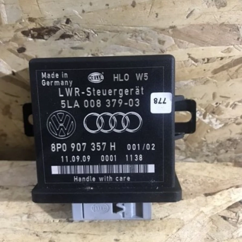 Modul xenon / Audi A6 C6 2010 / Audio si electronice