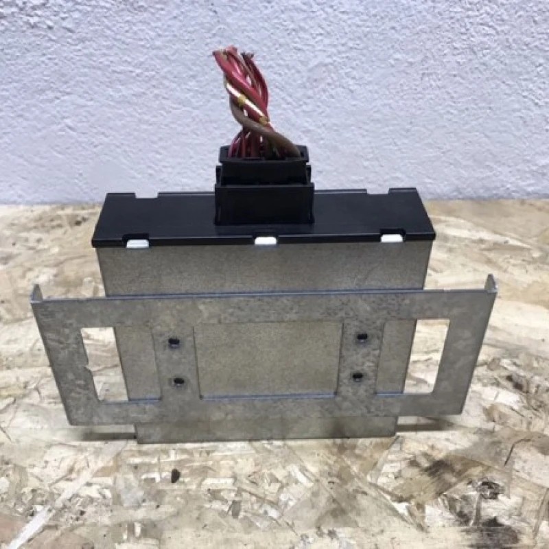 Modul lumini / BMW Seria 1 E87 2008 / Audio si electronice
