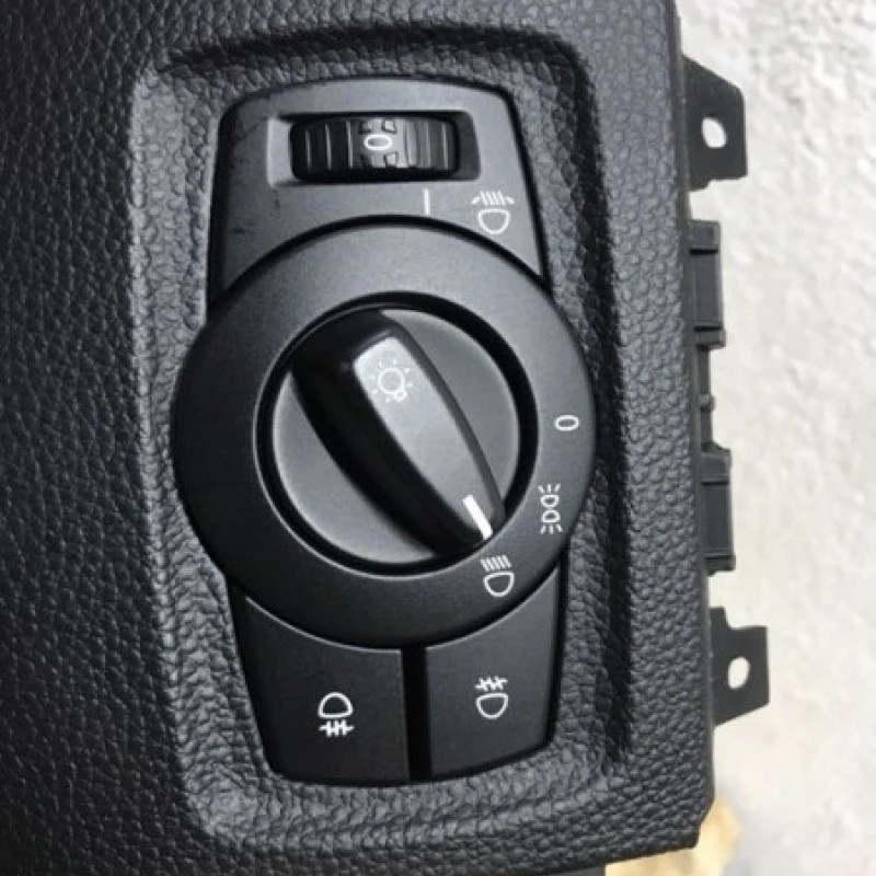 Bloc lumini / BMW Seria 1 E87 2008 / Audio si electronice