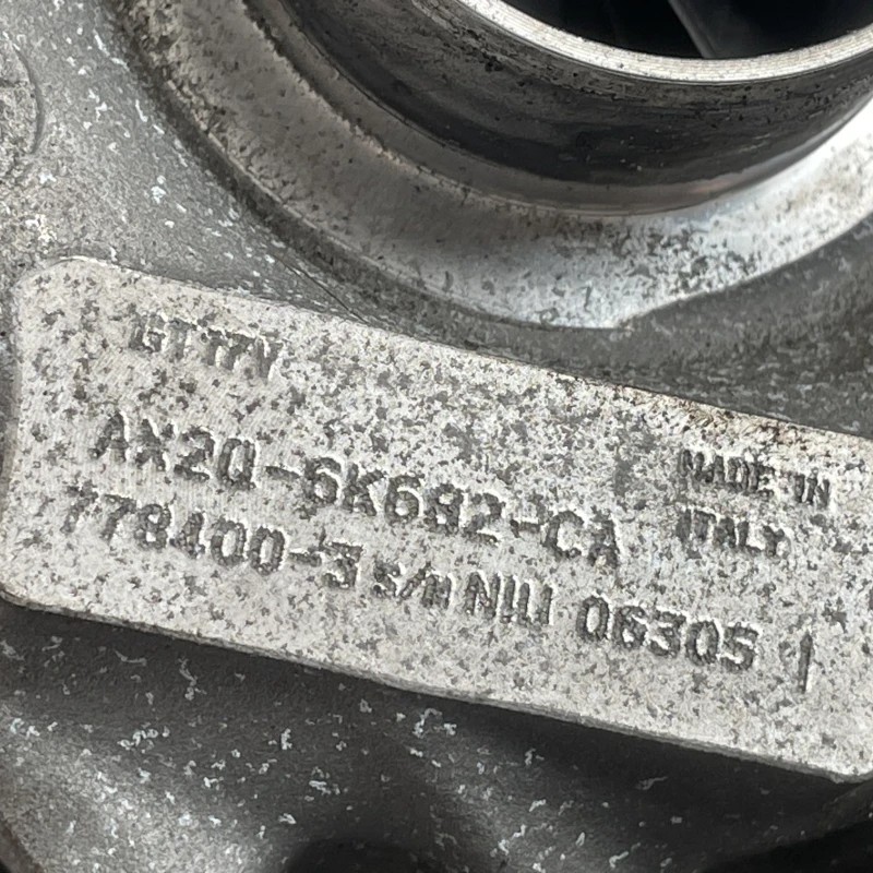Turbosuflanta turbo turbina chiuloasa stanga / Land Rover Range Rover Sport Range Rover Sport 2011 / Motor, racire si evacuare