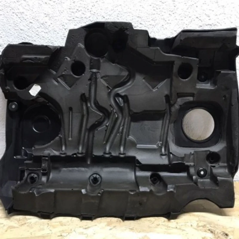 Capac motor BMW / BMW   2008 / Accesorii roti si capace