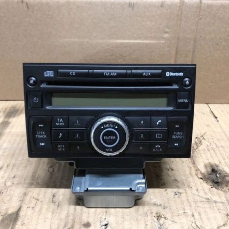 CD player / Nissan Qashqai J10 2010 / Audio si electronice
