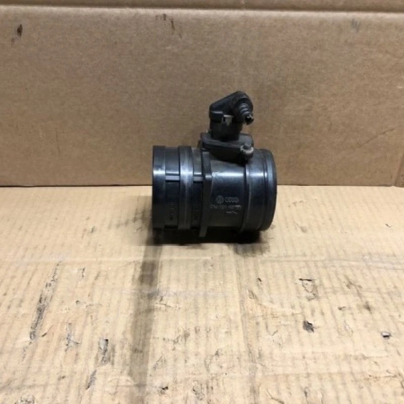 Debitmetru aer / Volkswagen Passat B7 2012 / Audio si electronice