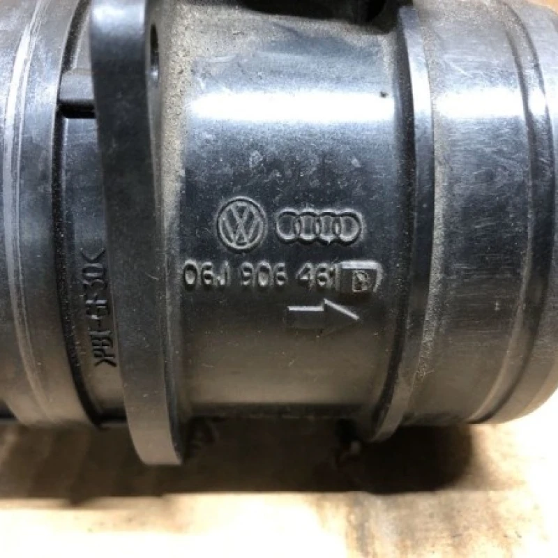 Debitmetru aer / Volkswagen Passat B7 2012 / Audio si electronice