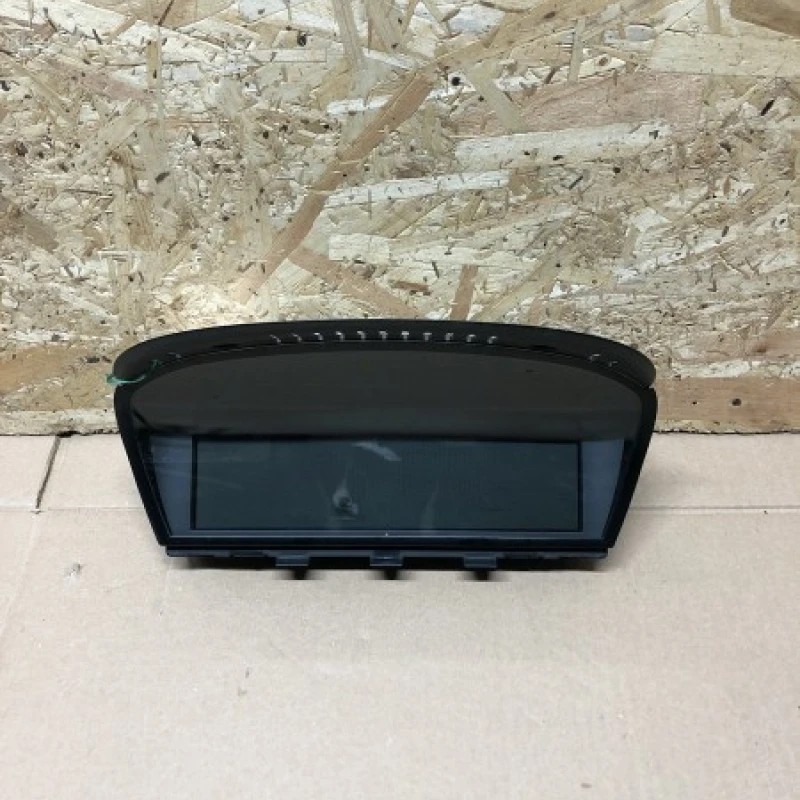 Ecran navigatie mare / BMW Seria 5 E60 2006 / Audio si electronice