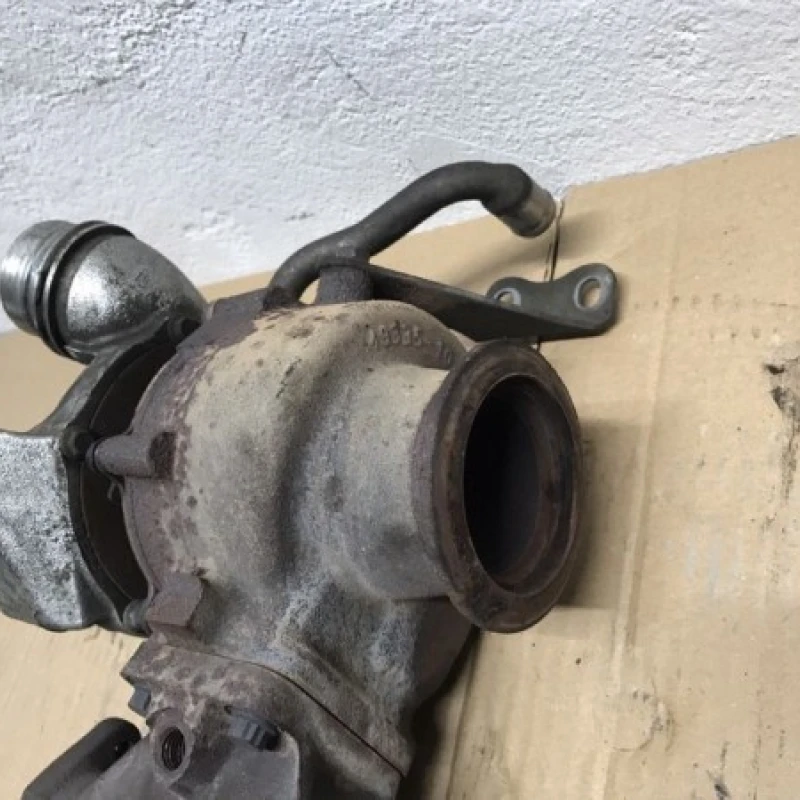 Turbosuflanta turbina / BMW X1 E84 2010 / Motor, racire si evacuare