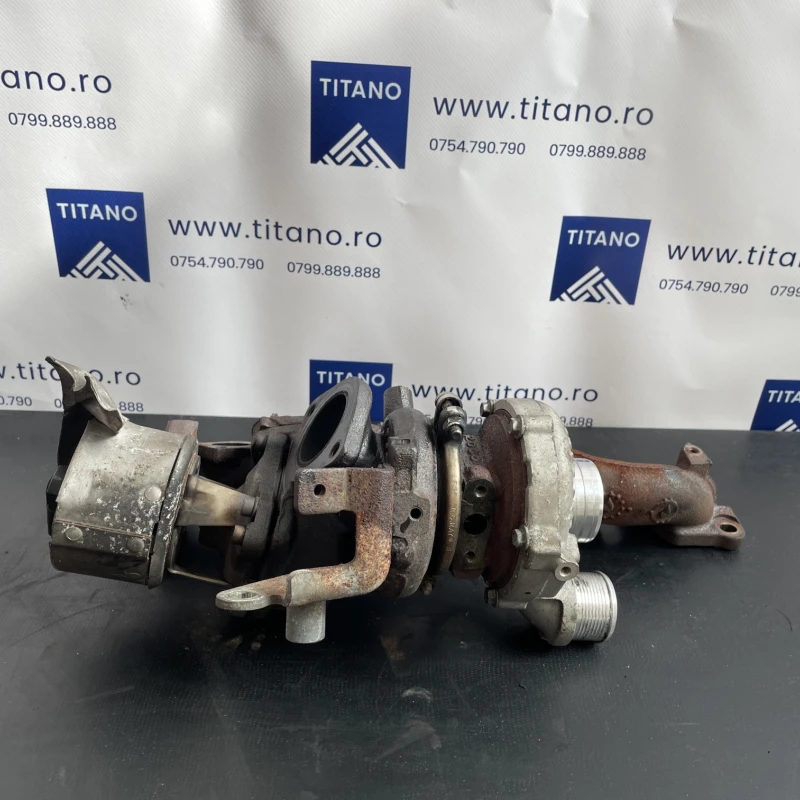 Turbosuflanta turbo turbina chiuloasa dreapta Land Rover 