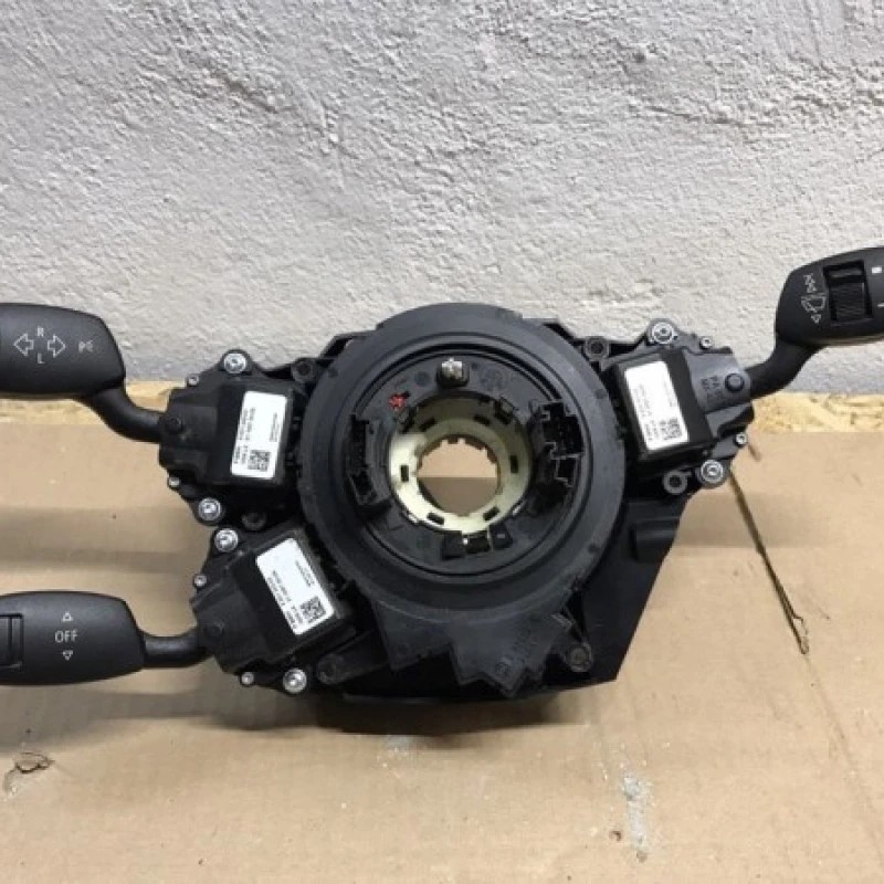 Spirala volan cu manete / BMW Seria 5 E60 2006 / Audio si electronice