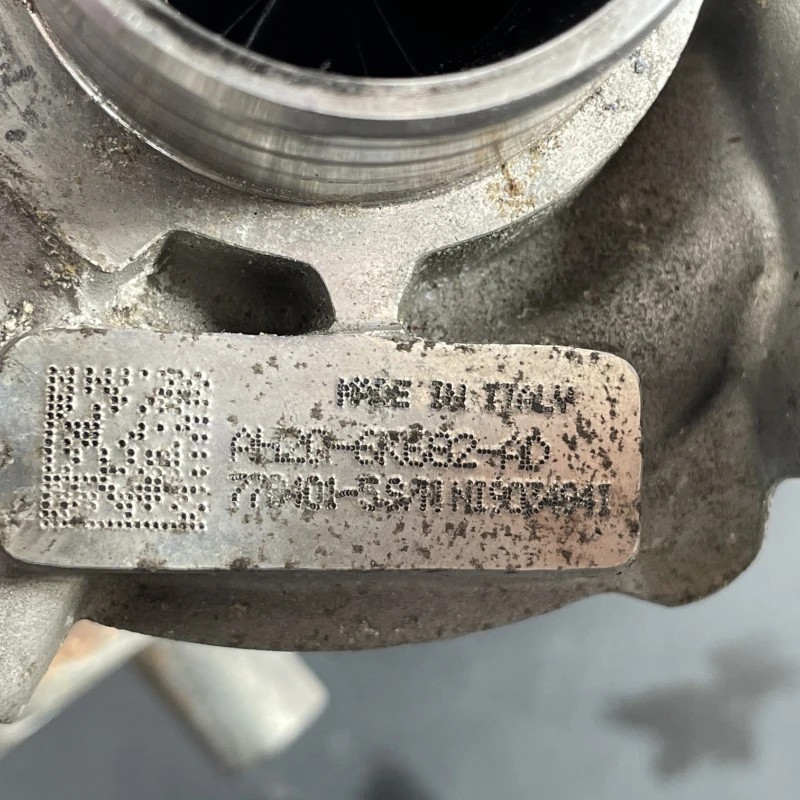 Turbosuflanta turbo turbina chiuloasa dreapta / Land Rover Range Rover Sport Range Rover Sport 2011 / Motor, racire si evacuare