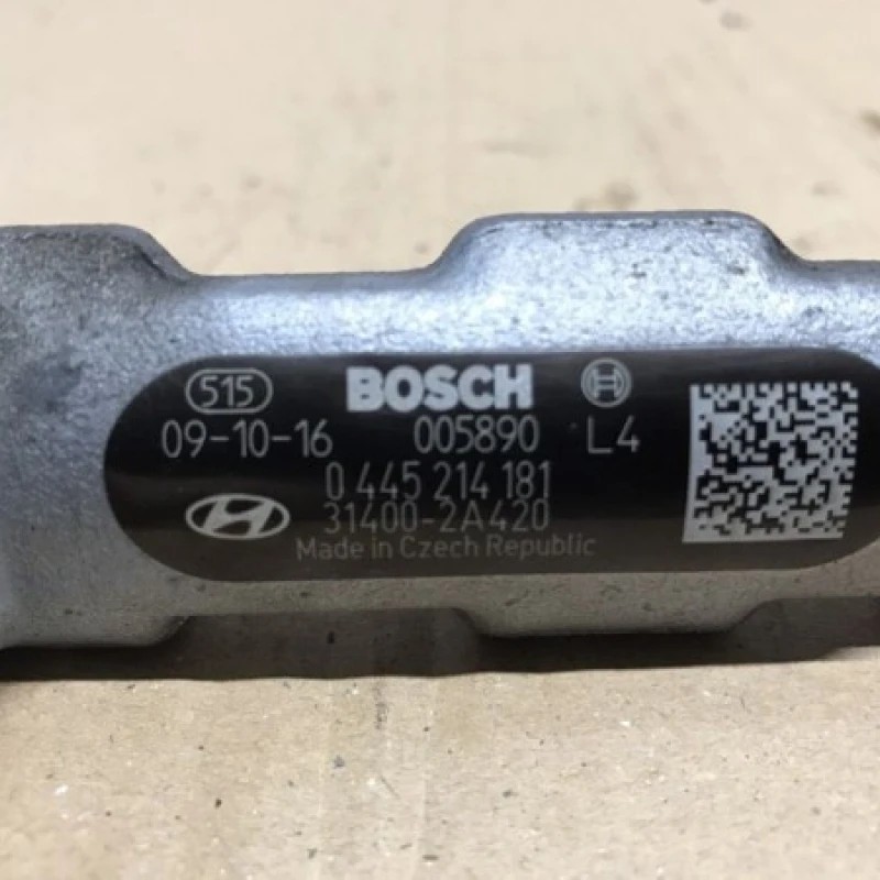 Rampa injectoare / Kia Ceed Ceed 2010 / Motor, racire si evacuare