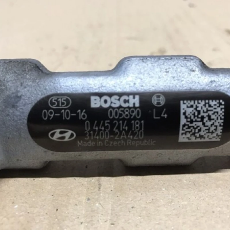 Rampa injectoare / Kia Ceed Ceed 2010 / Motor, racire si evacuare