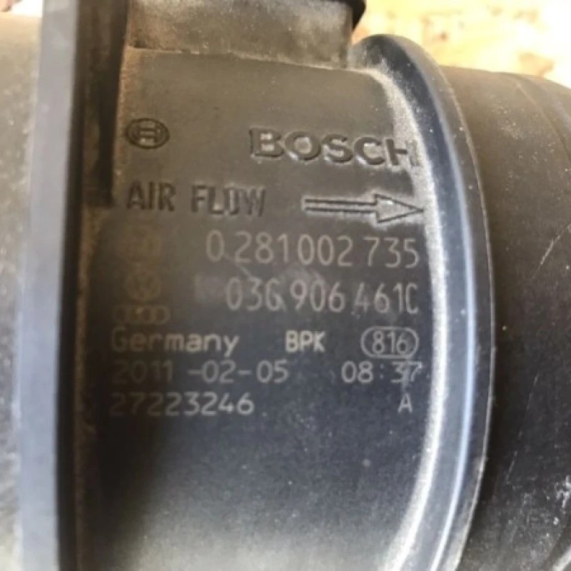 Debitmetru aer / Audi A4 B8 2011 / Audio si electronice