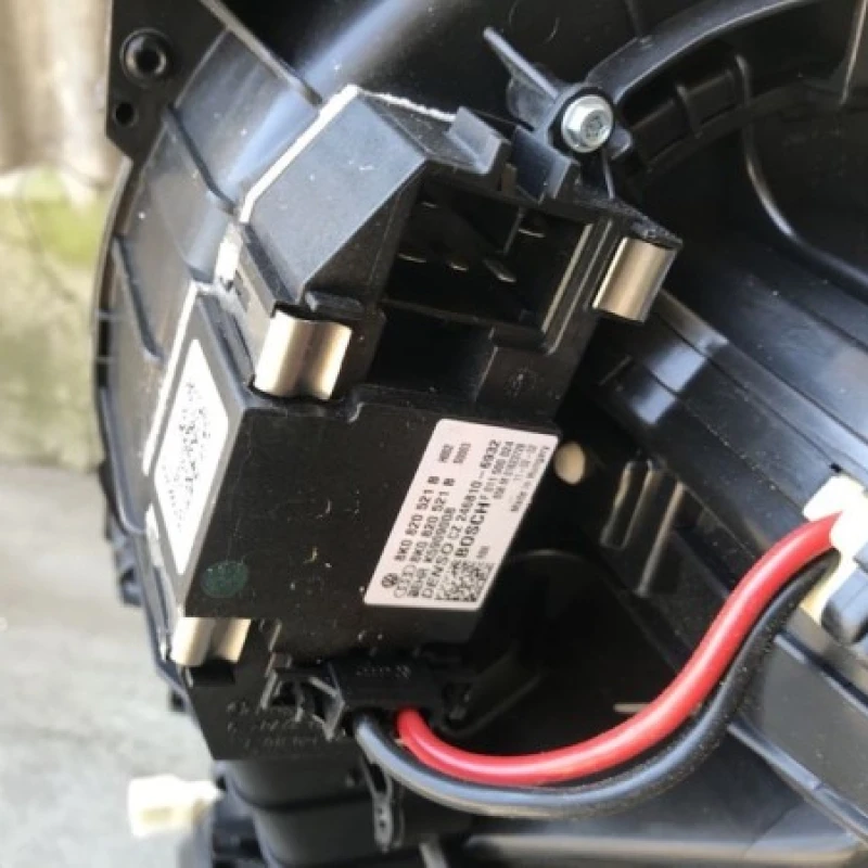 Ventilator bord / Audi A4 B8 2011 / Climatizare