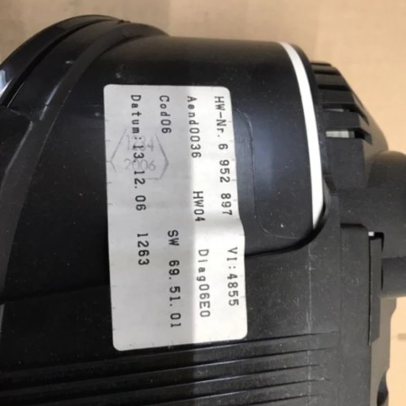 Ceasuri bord / BMW Seria 5 E60 2006 / Audio si electronice