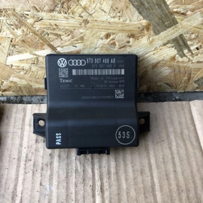 Modul gateway / Audi A4 B8 2011 / Audio si electronice