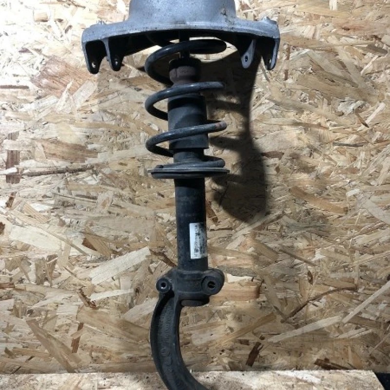 Telescop arc fata / Audi A4 B8 2011 / Directie si suspensie