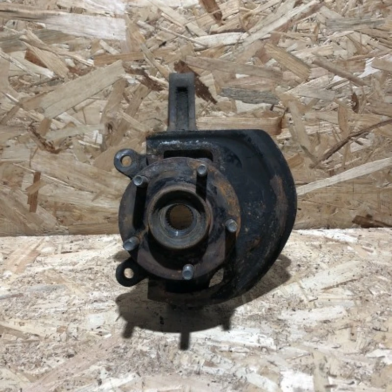 Fuzeta stanga fata / Nissan Qashqai J10 2010 / Frane