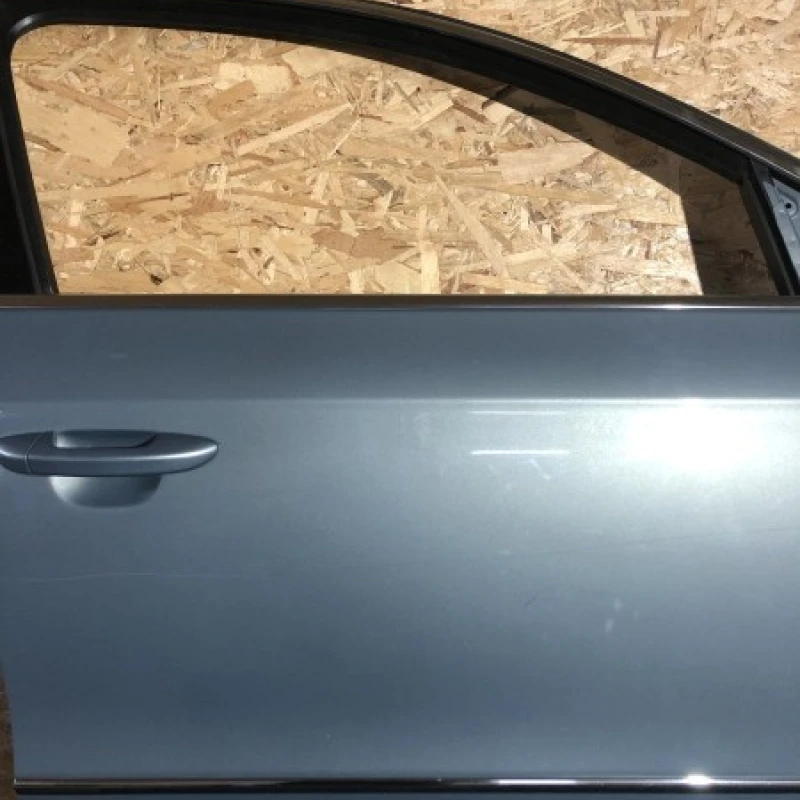 Geam dreapta fata / Volkswagen Passat B6 2009 / Interior