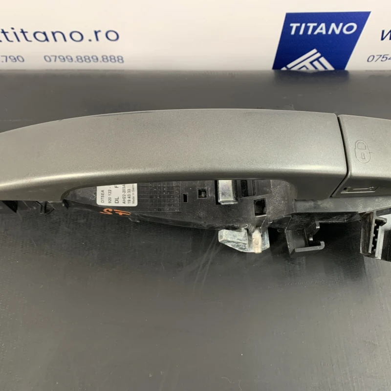 Maner usa stanga fata / Land Rover Range Rover Sport Range Rover Sport 2011 / Caroserie, oglinzi si faruri