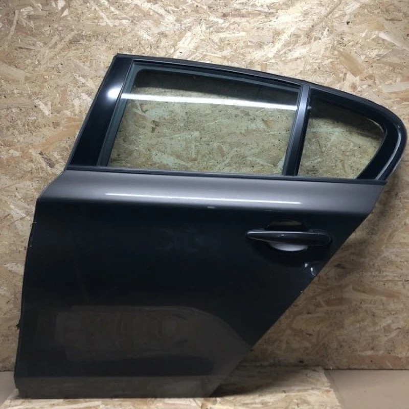 Usa stanga spate / BMW Seria 1 E87 2008 / Caroserie, oglinzi si faruri
