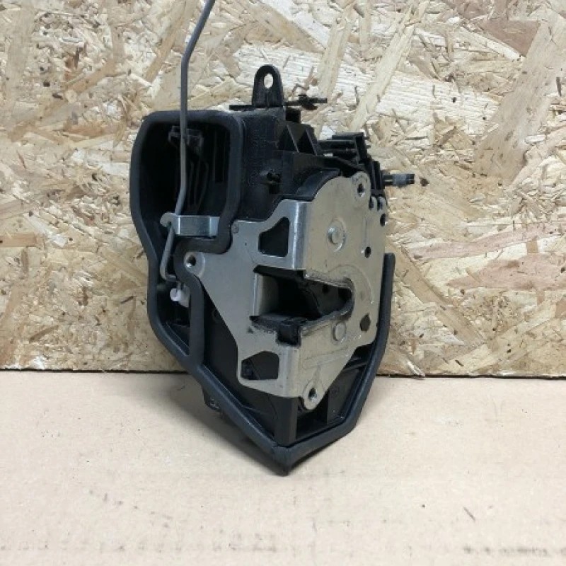 Iala broasca usa stanga spate / BMW Seria 1 E87 2008 / Caroserie, oglinzi si faruri