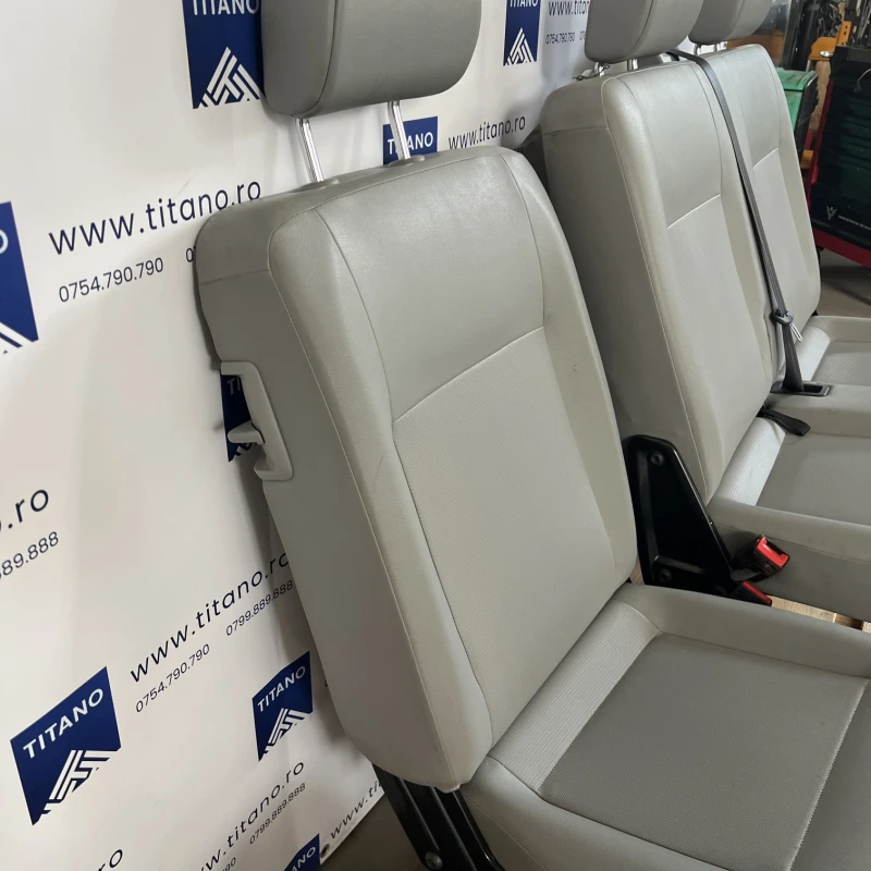 Scaune bancheta rândul 2 / Volkswagen T5 Caravelle 2026 / Interior