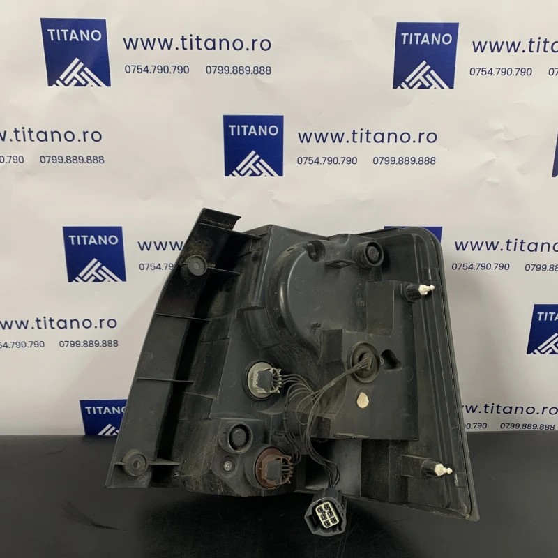 Stop stanga caroserie / Land Rover Range Rover Sport Range Rover Sport 2011 / Caroserie, oglinzi si faruri