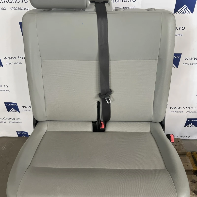 Scaune fata / Volkswagen T5 Caravelle 2026 / Interior