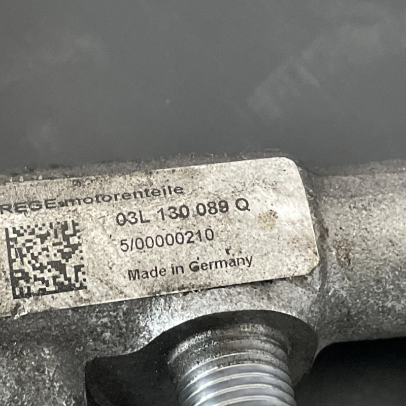 Rampa injectoare cu senzor / Volkswagen   2012 / Motor, racire si evacuare