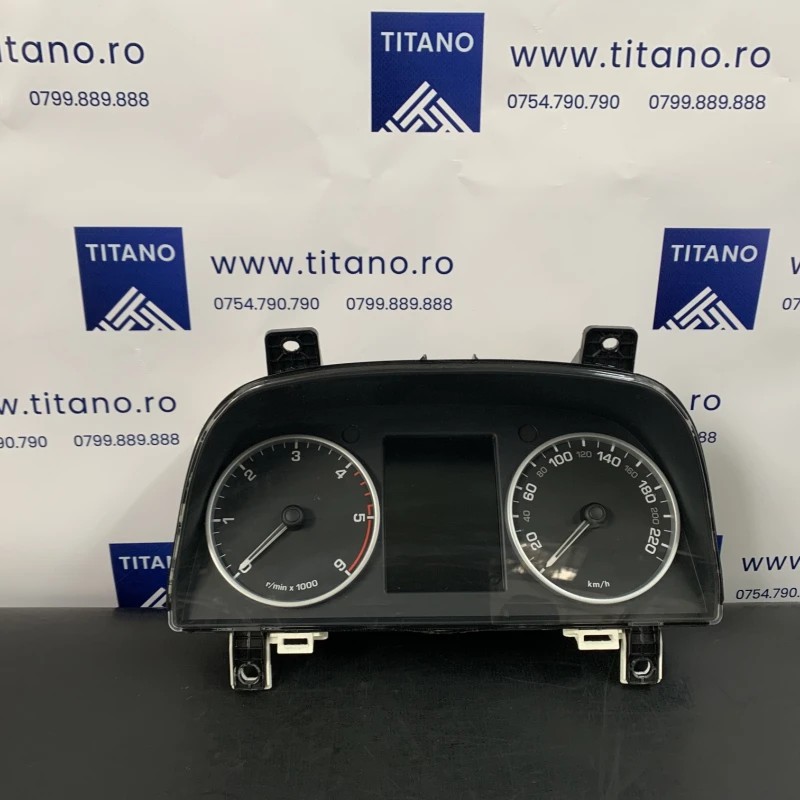 Ceas bord Europa / Land Rover Range Rover Sport Range Rover Sport 2011 / Audio si electronice
