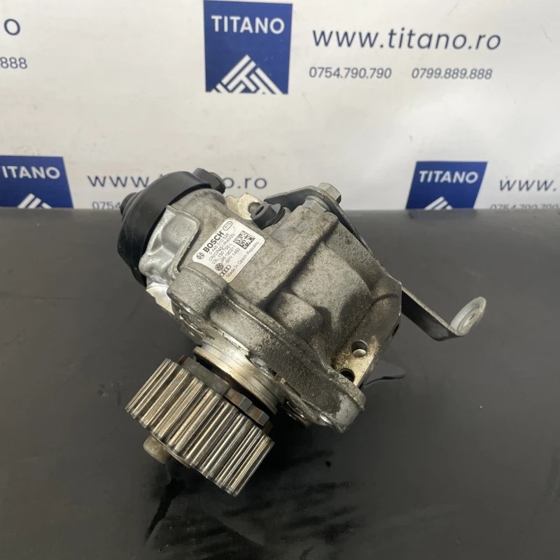 Pompa de injectie inalte / Volkswagen Passat B7 2012 / Motor, racire si evacuare