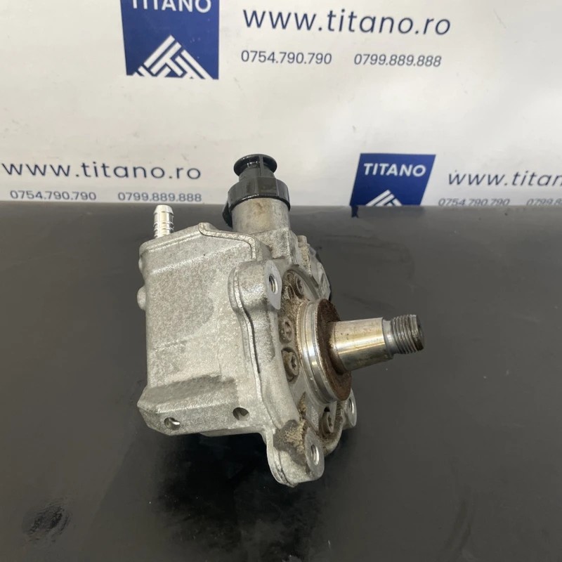 Pompa de injectie inalte / Volkswagen Passat B7 2013 / Motor, racire si evacuare