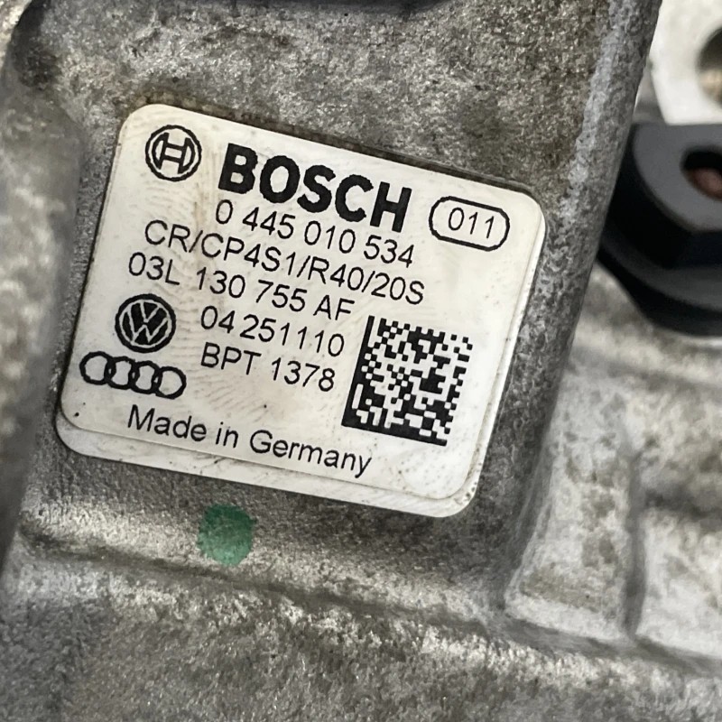 Pompa de injectie inalte / Volkswagen Passat B7 2013 / Motor, racire si evacuare