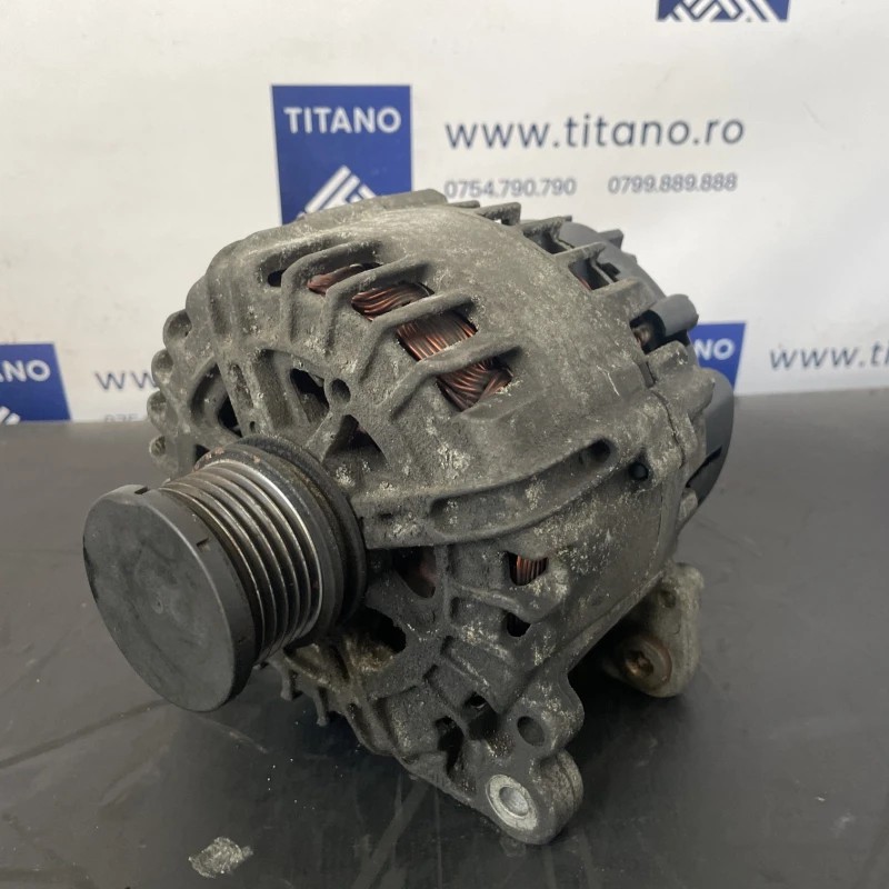 Alternator Audi Q5 8R 2013